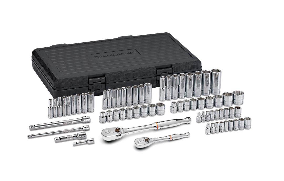 Standard/Deep GEARWRENCH 83000 68 Piece 1/4-Inch and 3/8-Inch SAE/Metric Socket Set 