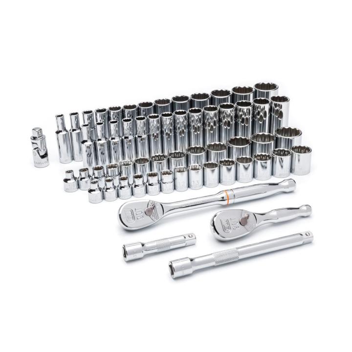 Image of the  GEARWRENCH  80551 12 Piece 3/8 Drive 6 Point Standard SAE Mechanics Tool Set on a white background showcasing the ratchet, sockets and extensions.