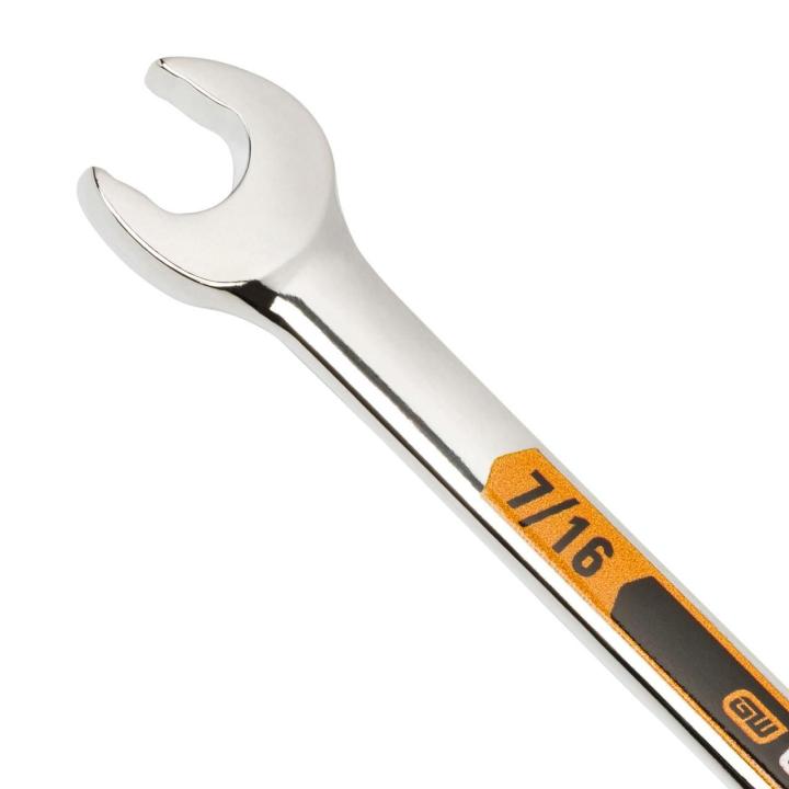 Up close image of the GEARWRENCH  7/16 12 Point Hi-Viz Long Pattern Combination Wrench showcasing the bold, large high-visibility color size markings for quick identification.