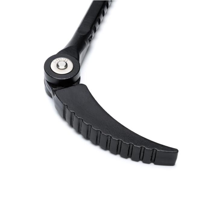 Cutaway image of the Image of the GEARWRENCH 48" Extendable Indexing Pry Bar showing the claw.