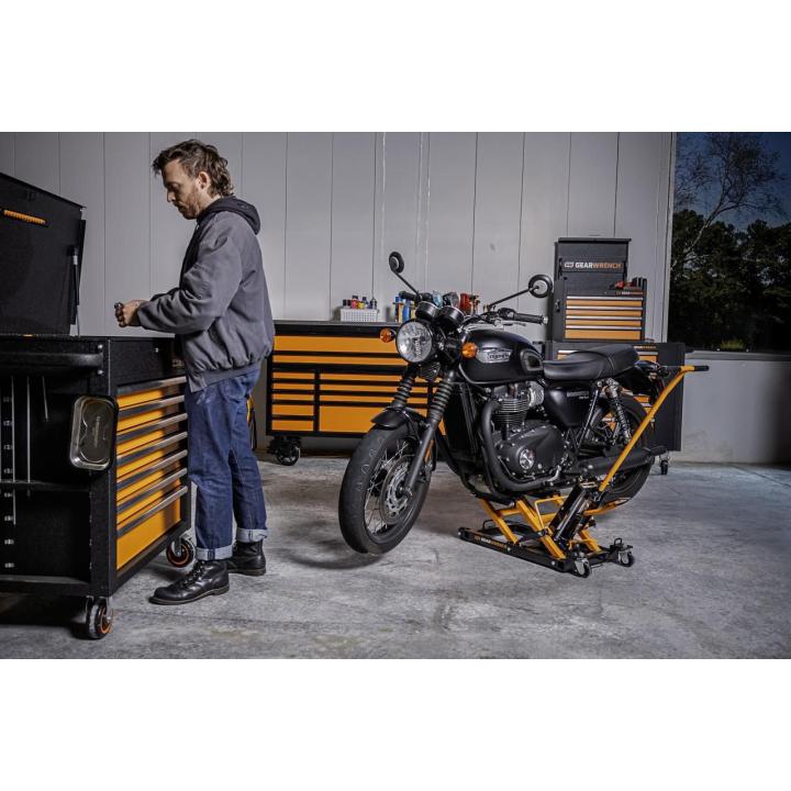 GEARWRENCH 1500 lbs ATV and Motorcycle Jack