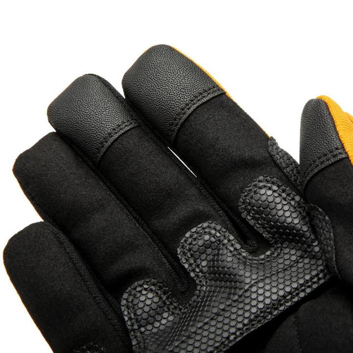 Up close angle of the palm of the GWSGMM3 glove on a white background
